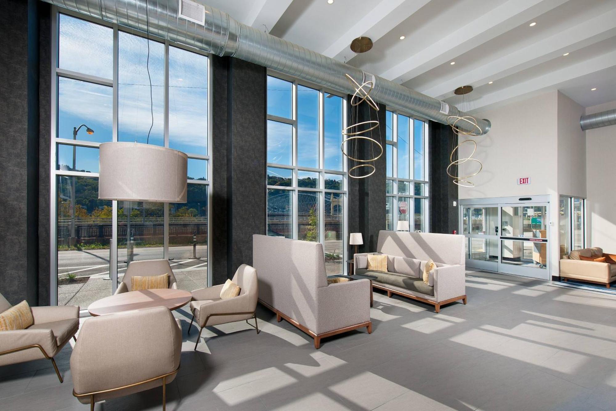 Hotel Fairfield By Marriott Pittsburgh Downtown Extérieur photo